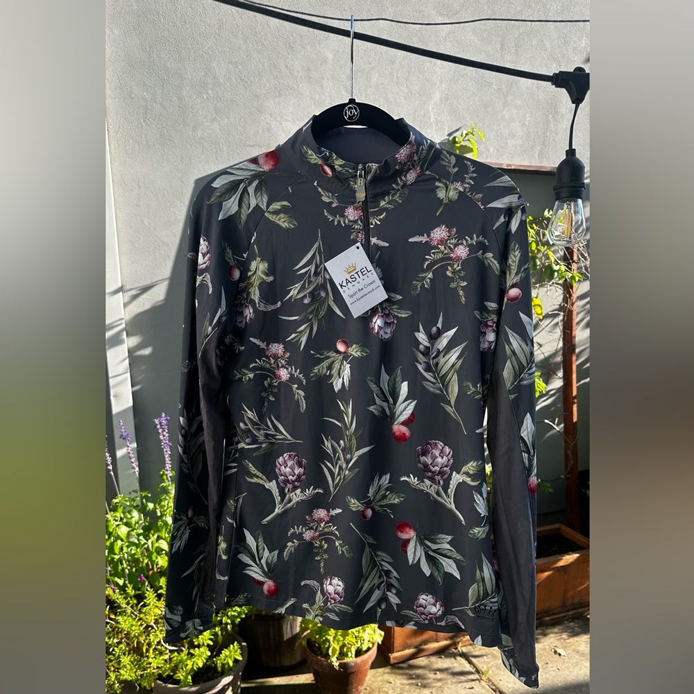 NWT Kastel Denmark Grey Artichoke Equestrian Sunshirt in M